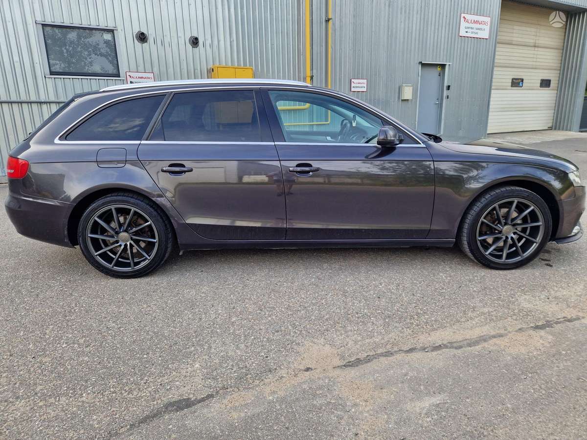 Audi A4, 2.0 l., Универсал