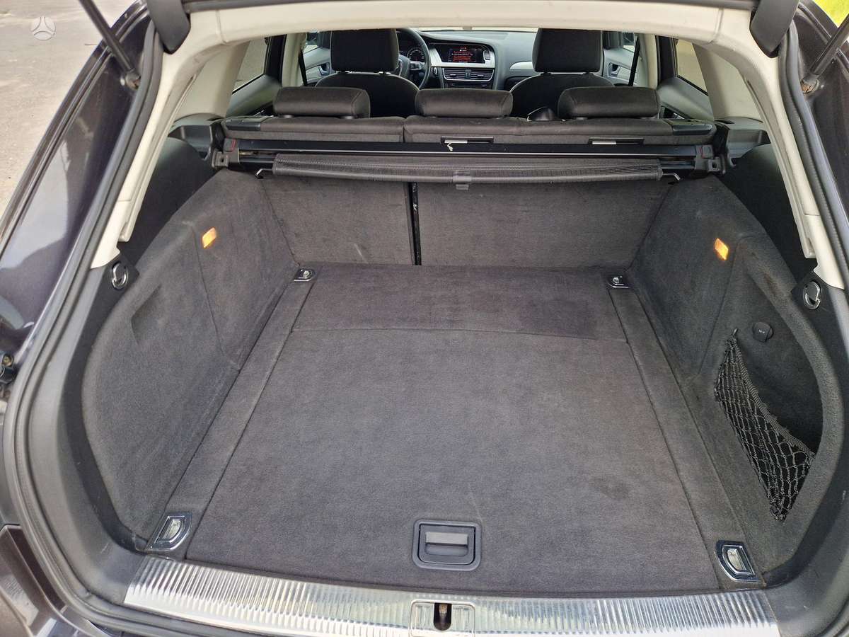 Audi A4, 2.0 l., Универсал
