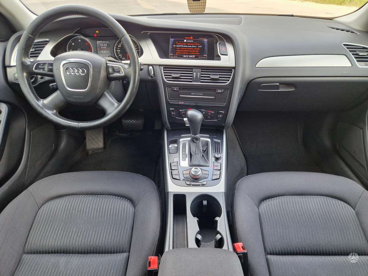 Audi A4, 2.0 l., Универсал
