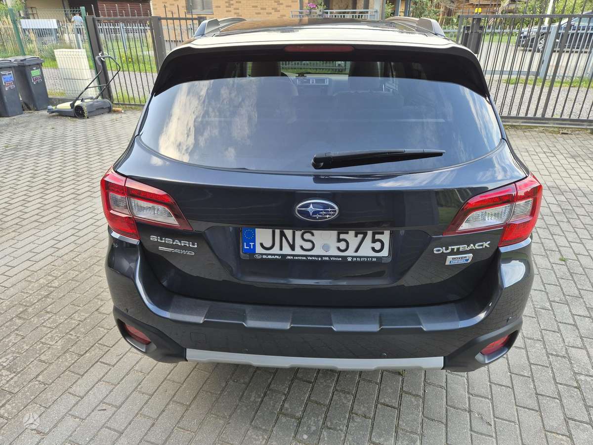 Subaru Outback, 2.0 l., off-road / crossover