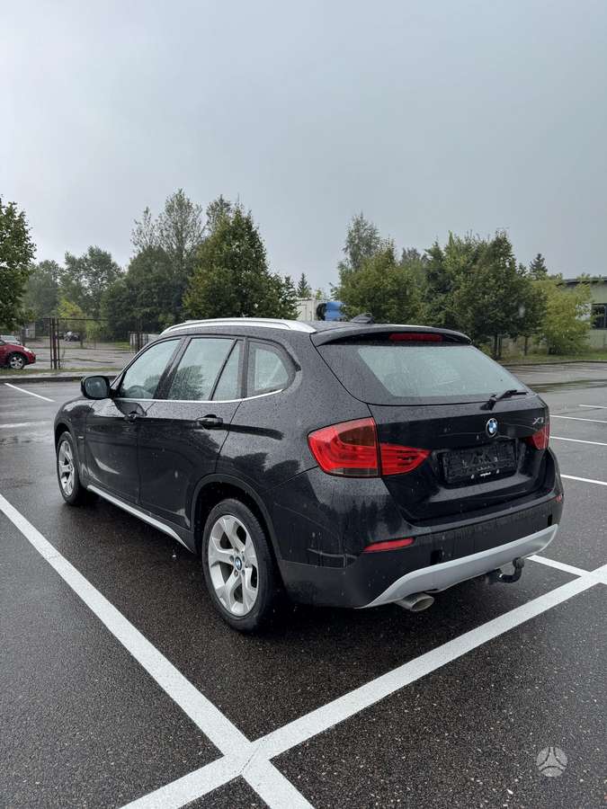 BMW X1, 2.0 l., Хэтчбек