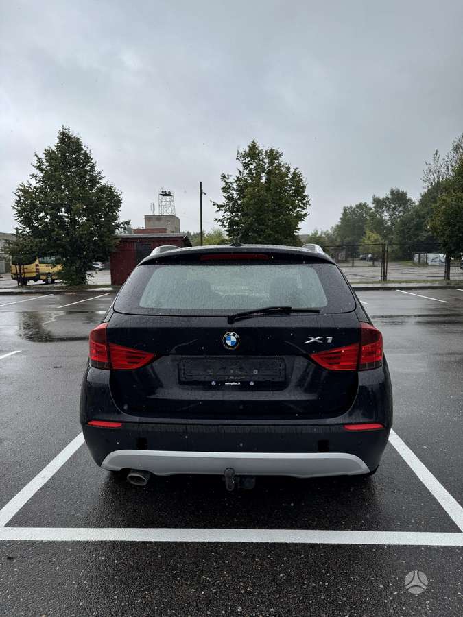 BMW X1, 2.0 l., Хэтчбек