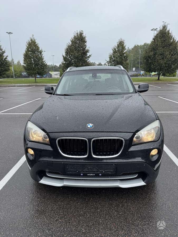 BMW X1, 2.0 l., Хэтчбек