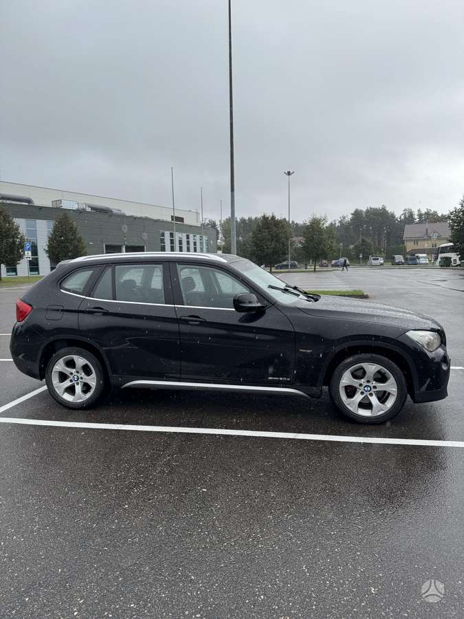 BMW X1, 2.0 l., Хэтчбек