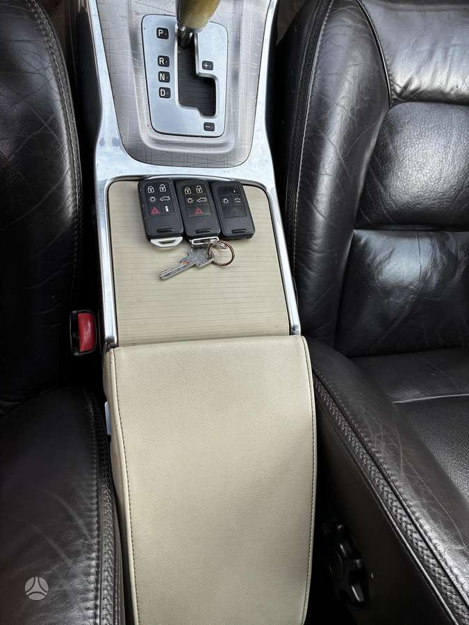 Volvo XC70, 2.4 l., Универсал