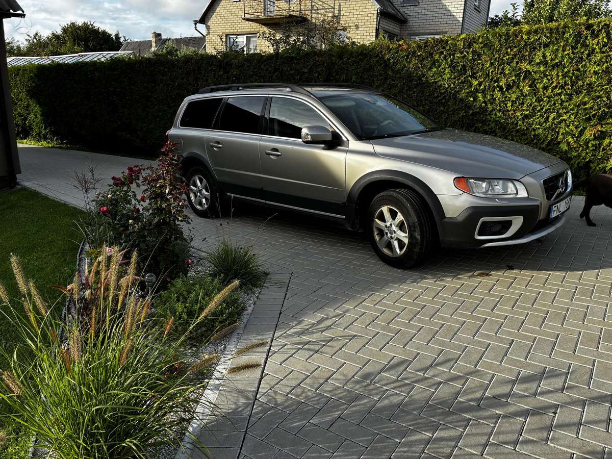 Volvo XC70, 2.4 l., Универсал