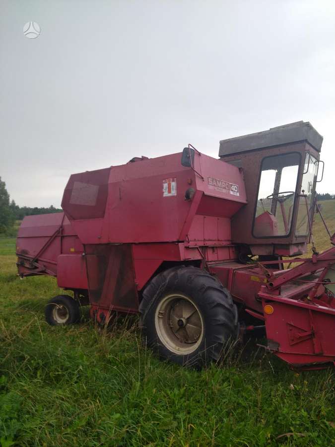 Sampo 410, combine harvesters