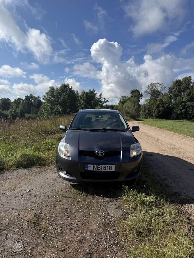 Toyota Auris, hatchback