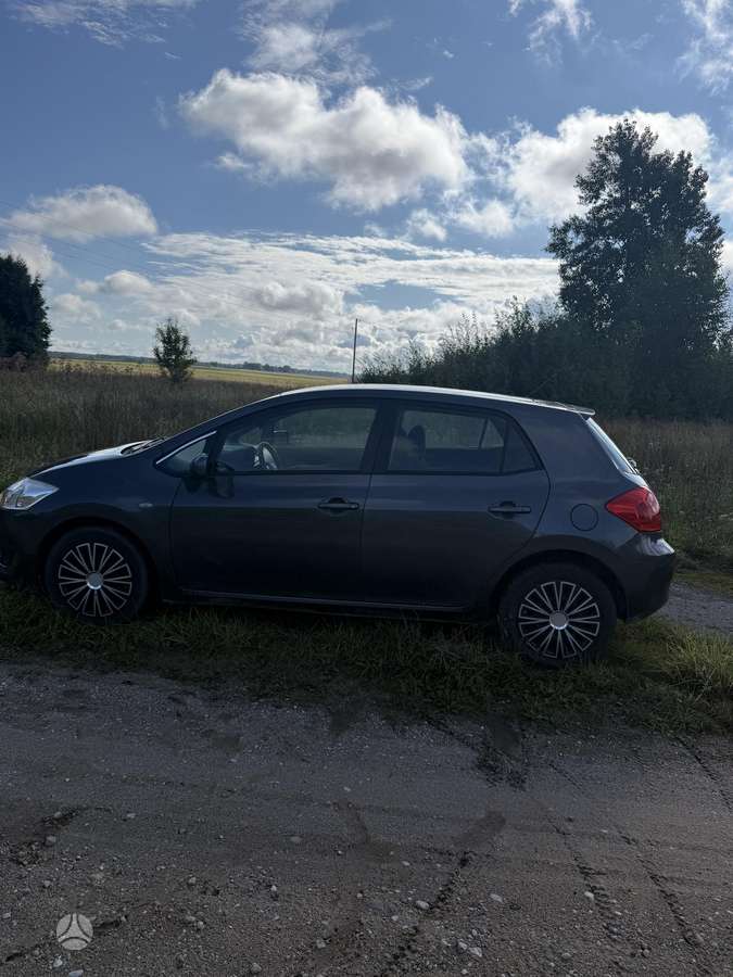 Toyota Auris, hatchback