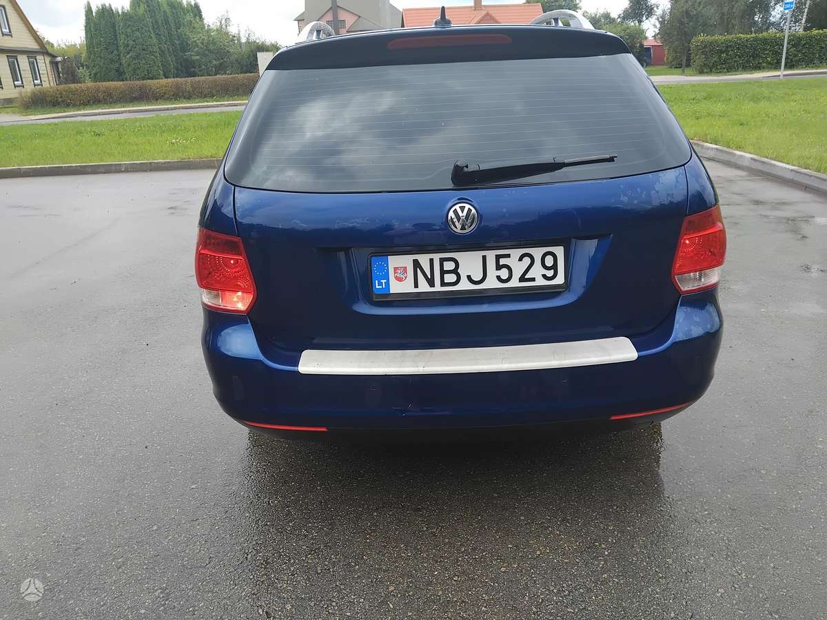 Volkswagen Golf - 7