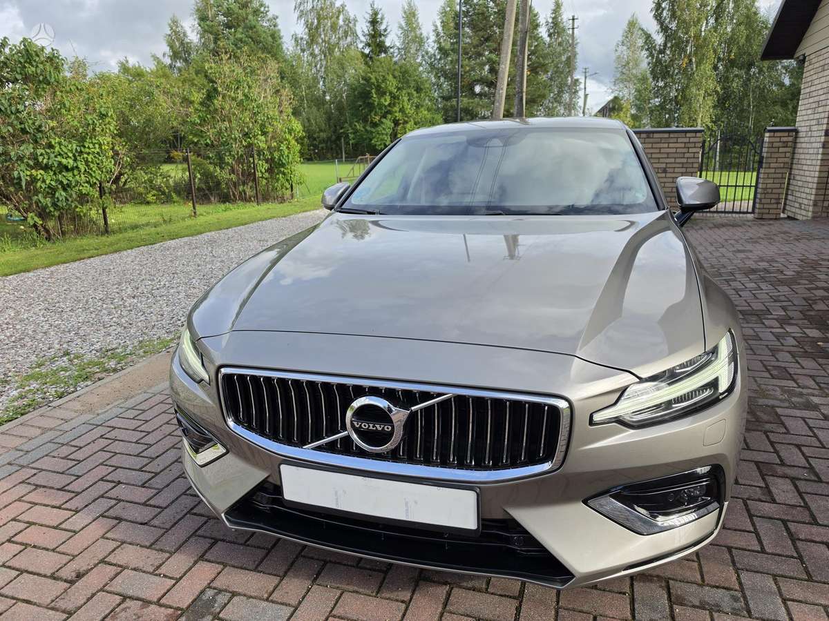 Volvo S60, 2.0 l., Седан