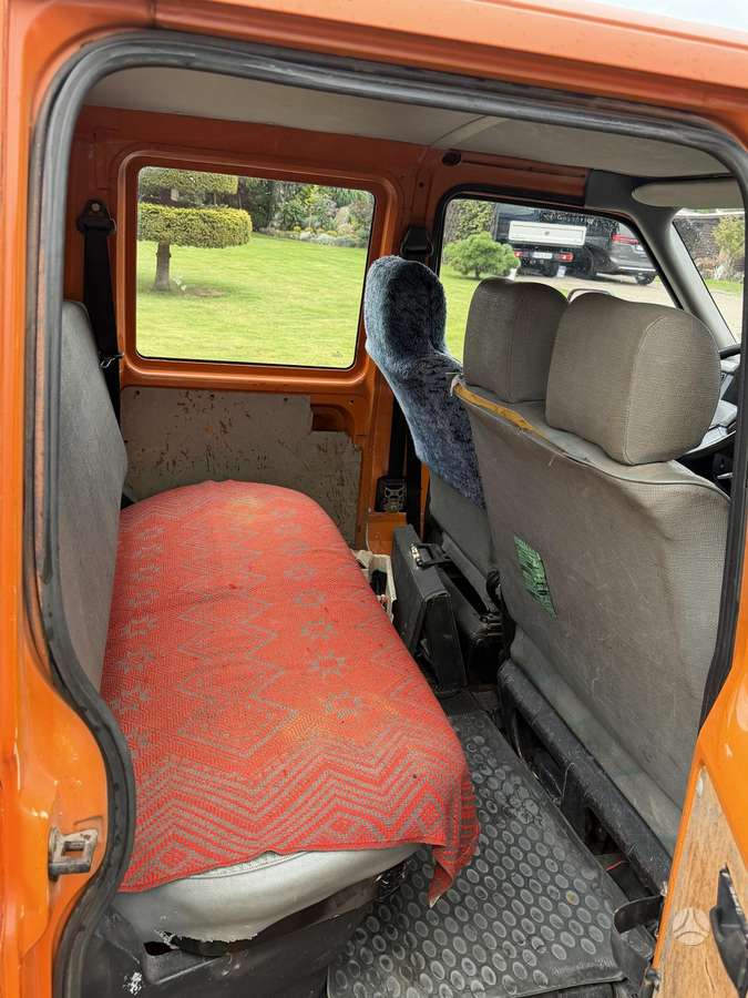 Volkswagen Transporter - 6