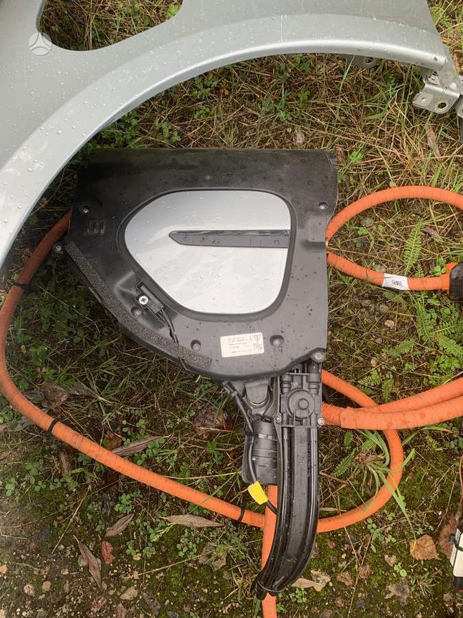 Porsche Taycan kėbulo dalys