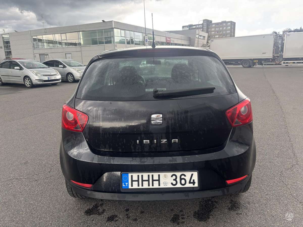 SEAT Ibiza - 5