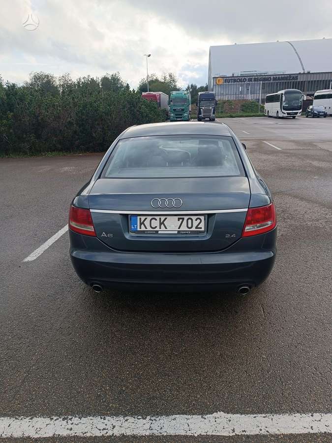 Audi A6, 2.4 l., Седан
