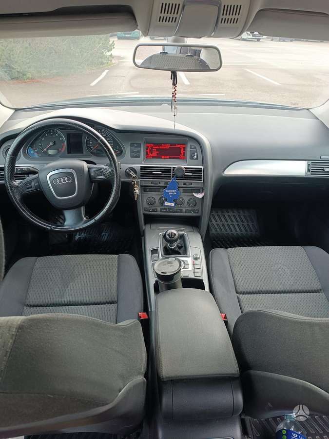 Audi A6, 2.4 l., Седан
