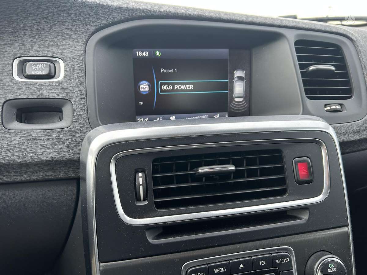 Volvo S60, 2.0 l., Седан