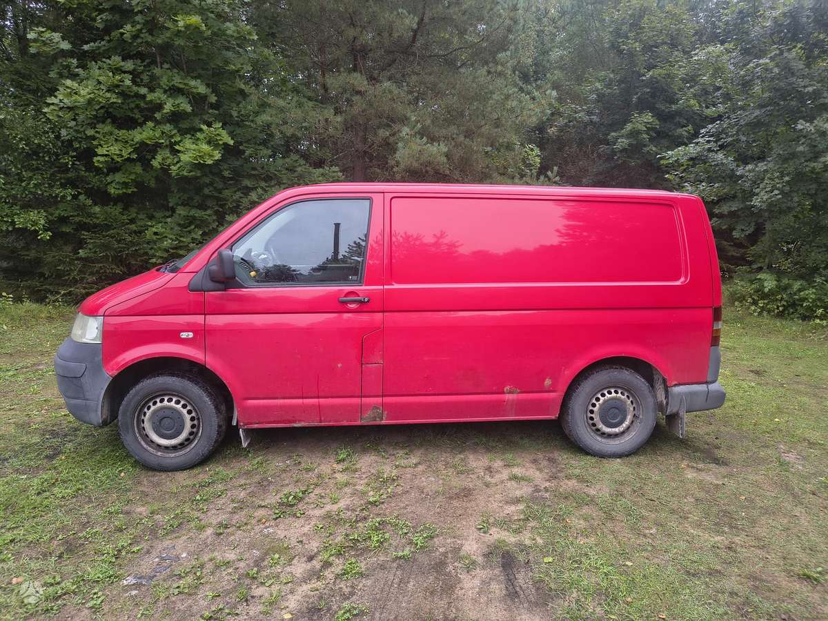 Volkswagen Transporter - 4