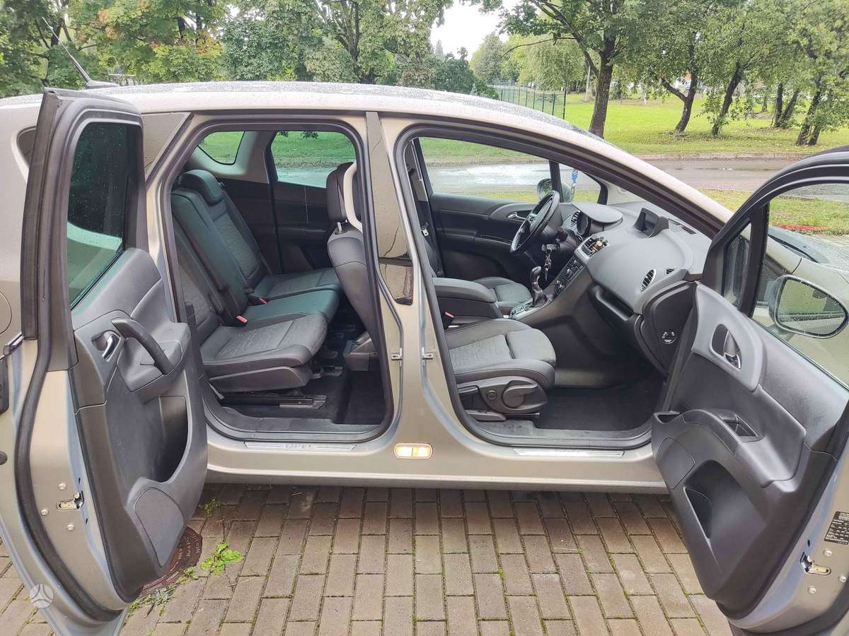 Opel Meriva, 1.4 l., Минивэн