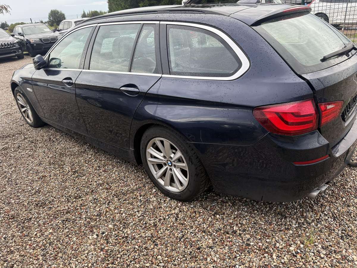 BMW 520, 2.0 l., Универсал