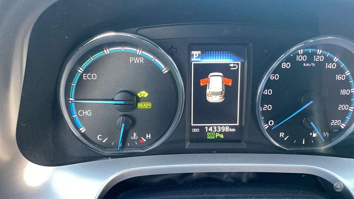 Toyota RAV4 - 9