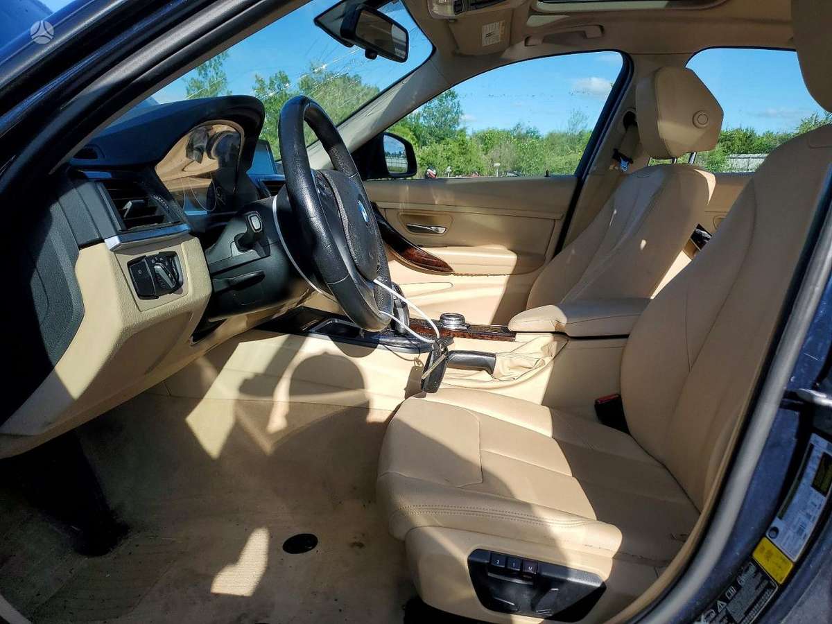 BMW 320, 2.0 l., Седан
