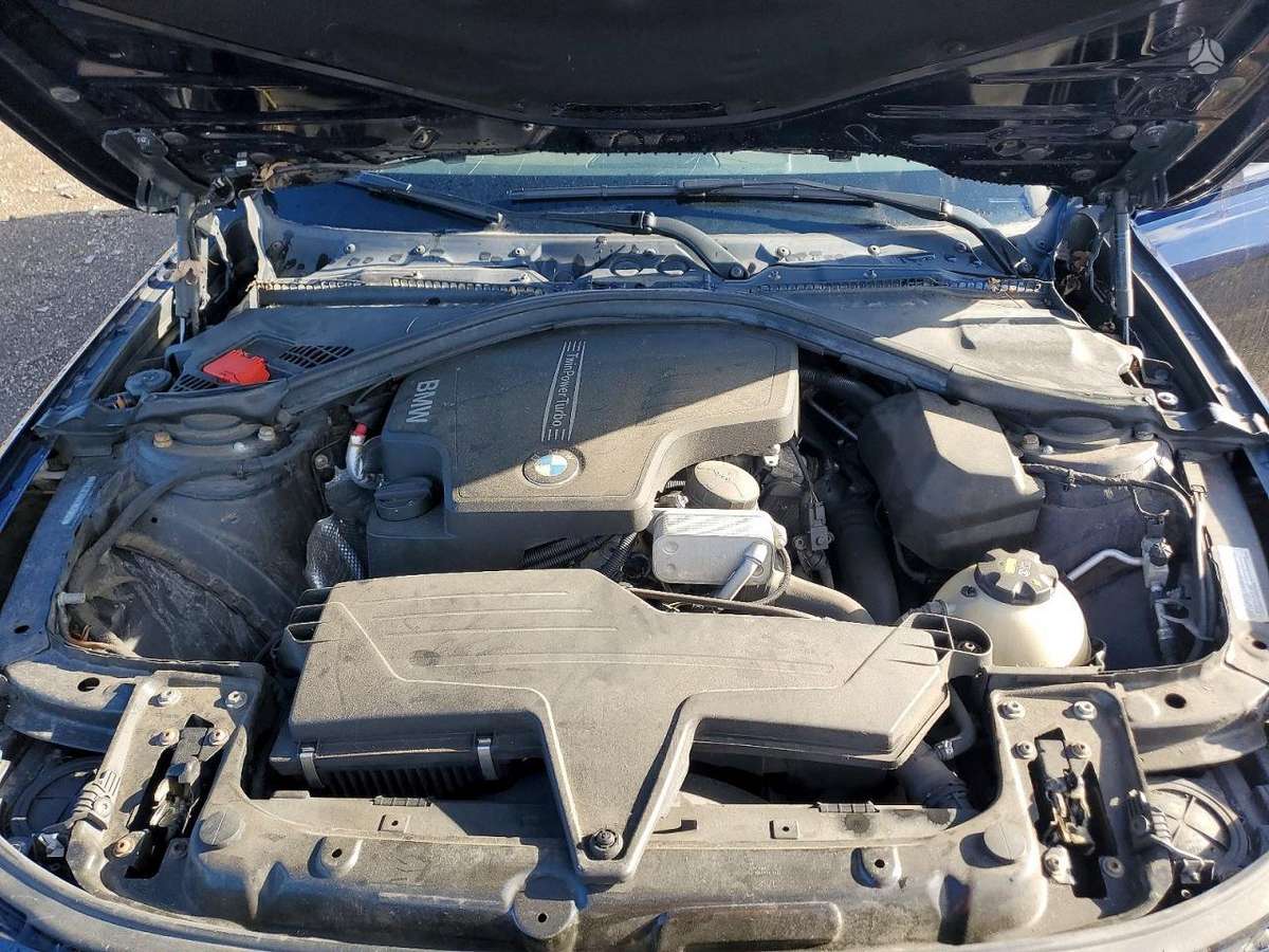 BMW 320, 2.0 l., Седан