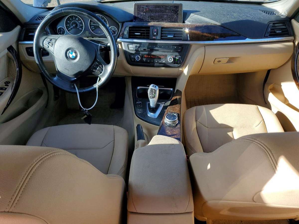 BMW 320, 2.0 l., Седан