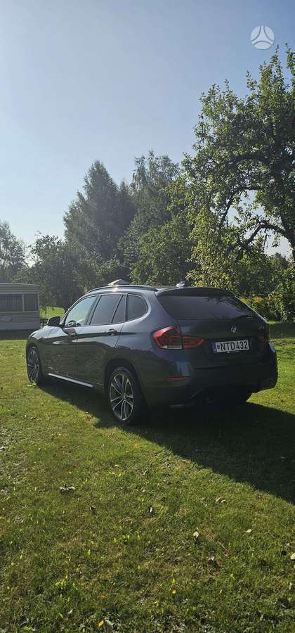 BMW X1, 2.0 l., hatchback