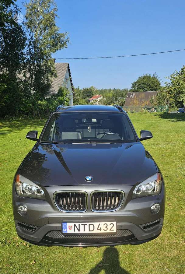 BMW X1, 2.0 l., hatchback