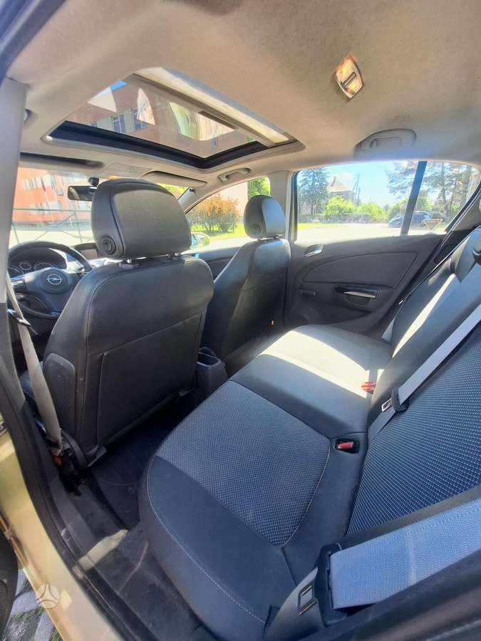 Opel Corsa, hatchback