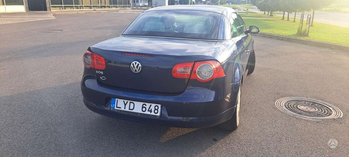 Volkswagen Eos, 1.6 l., convertible