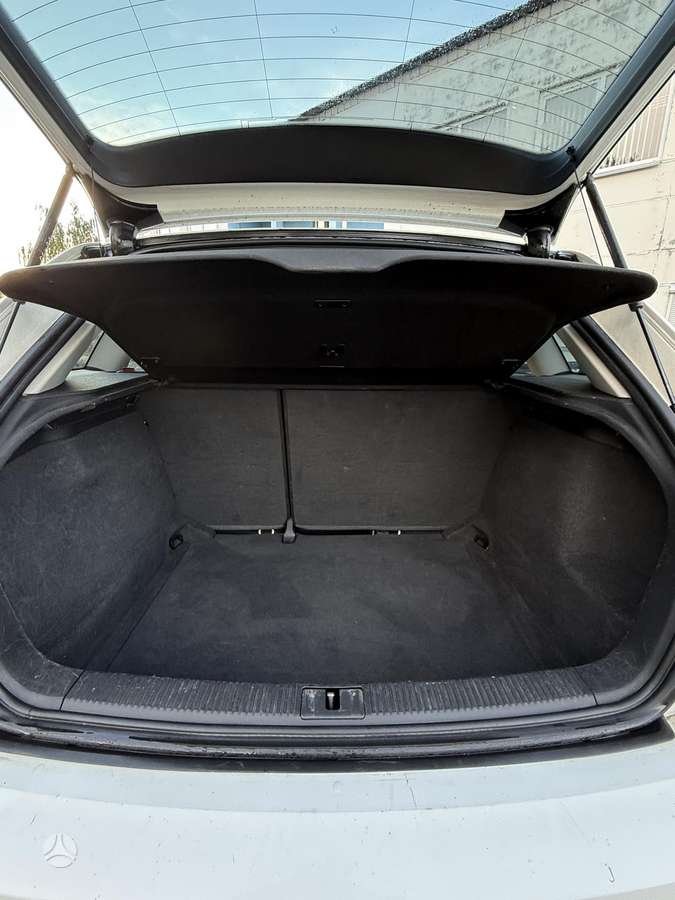 Audi A3, 1.6 l., hečbekas