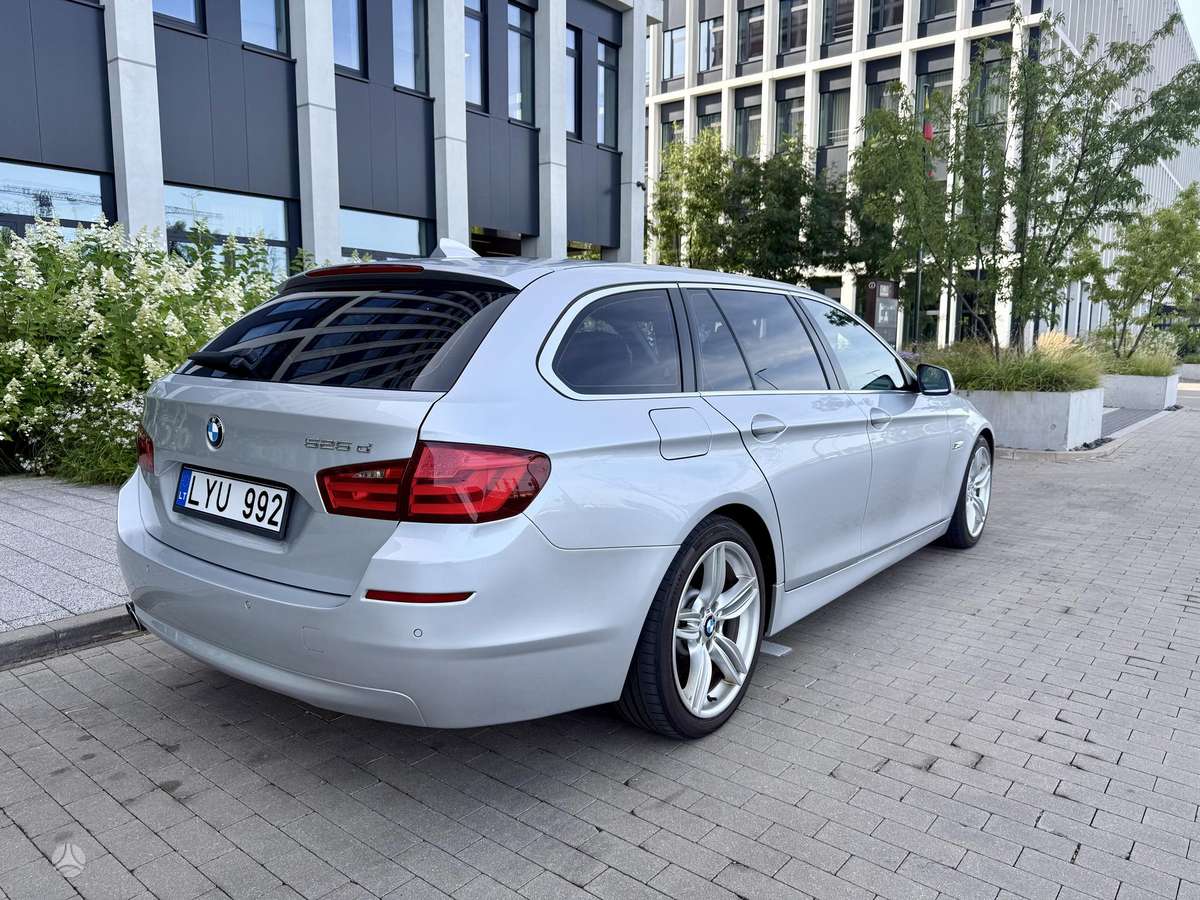 BMW 525, 2.0 l., Универсал