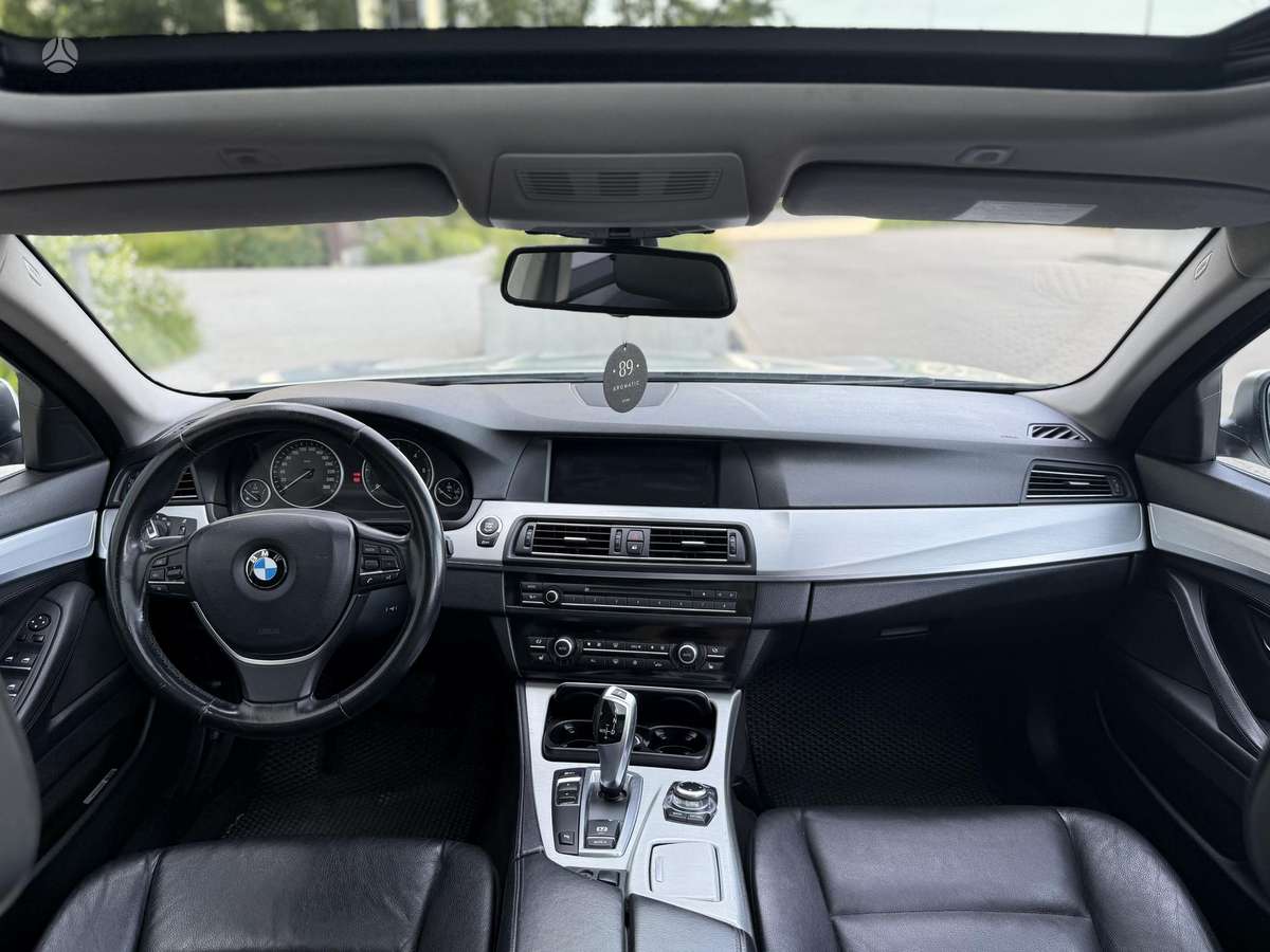 BMW 525, 2.0 l., Универсал