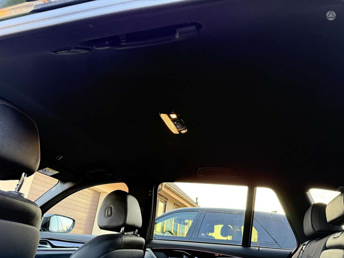 BMW 520, 2.0 l., wagon