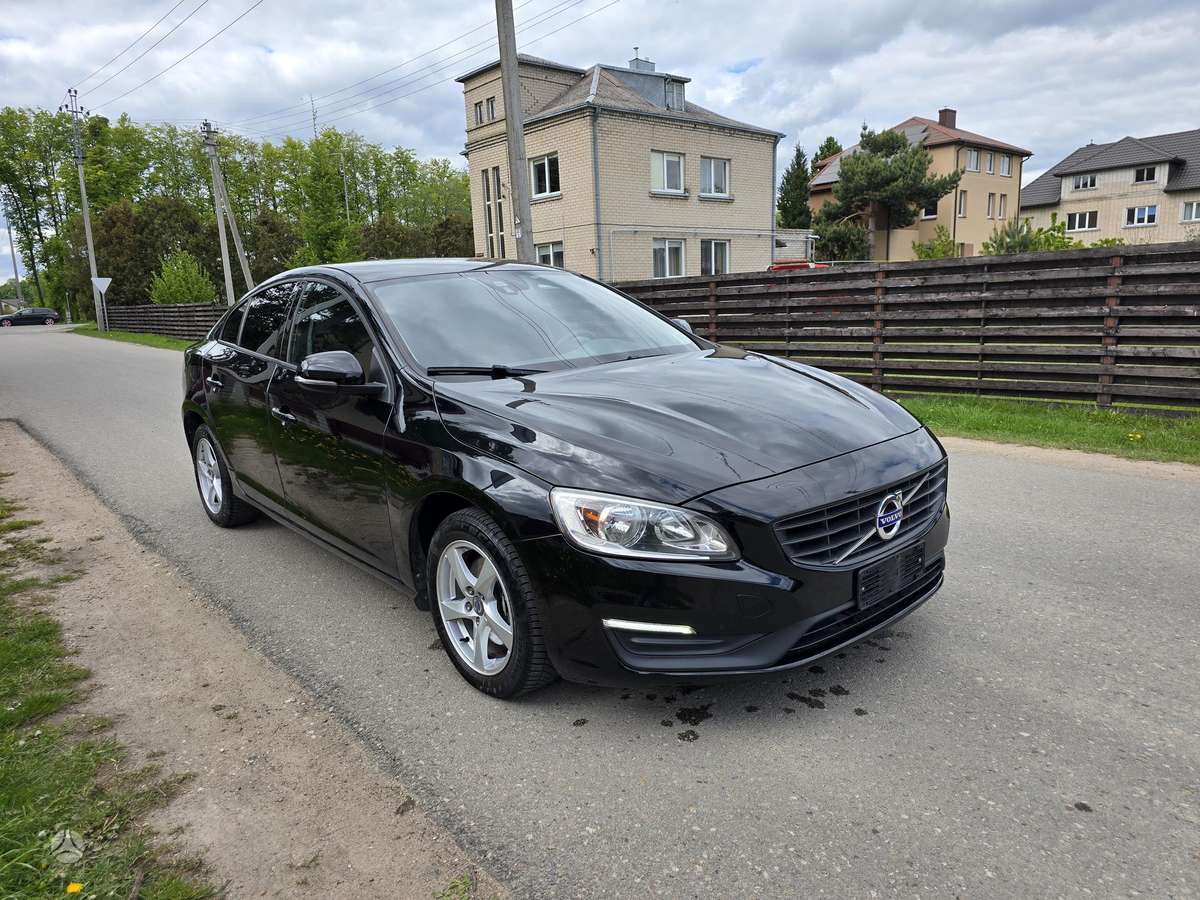 Volvo S60, 2.0 l., Седан