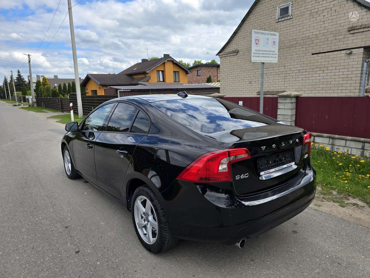 Volvo S60 - 6