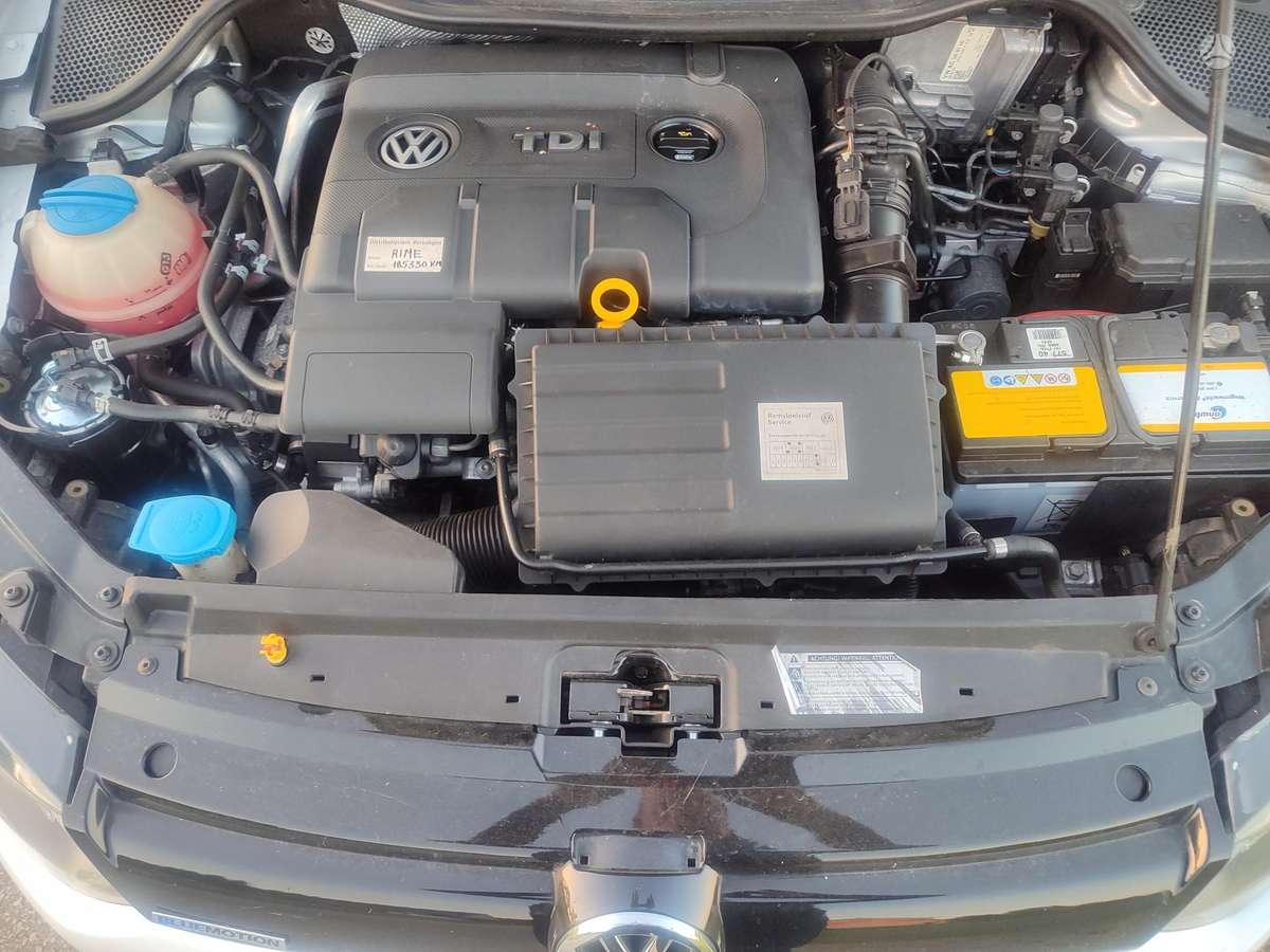Volkswagen Polo - 8