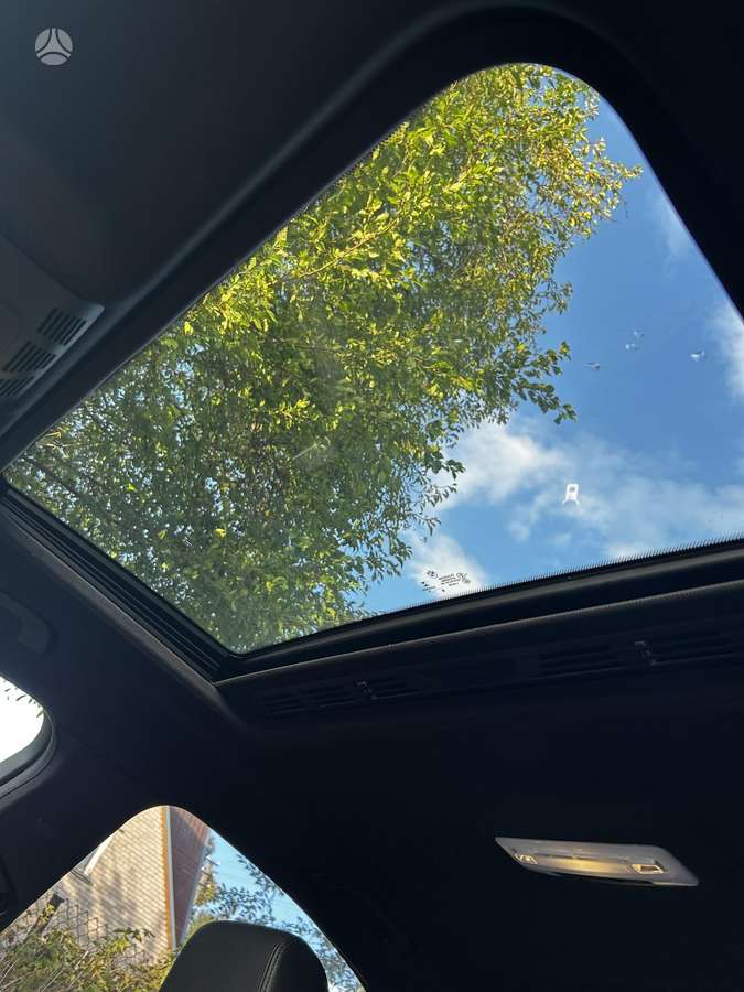 BMW 335, 3.0 l., Седан