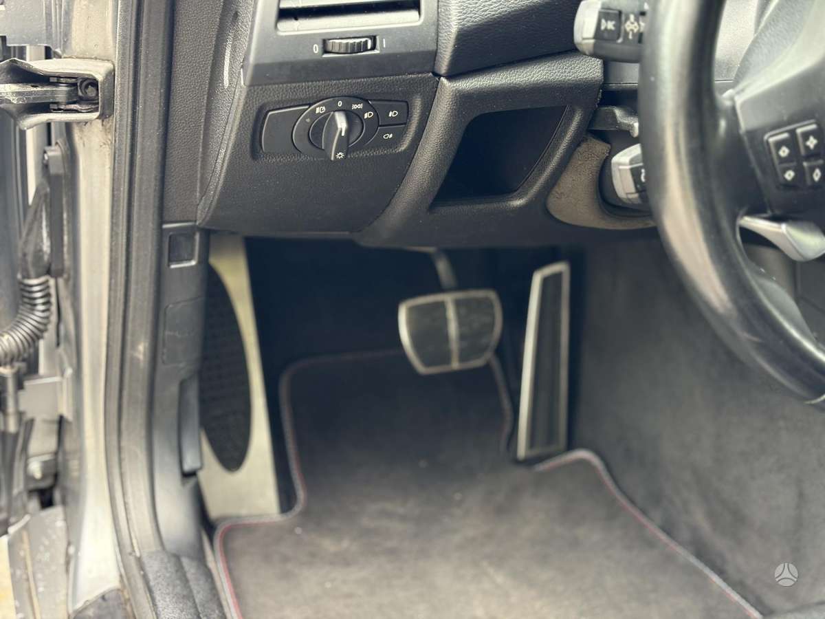 BMW 123, 2.0 l., Кабриолет