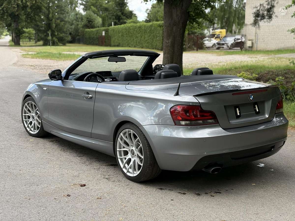 BMW 123, 2.0 l., Кабриолет