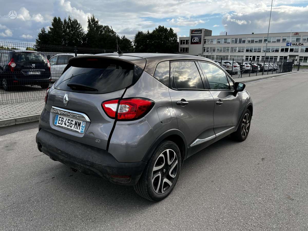 Renault Captur, 1.5 l., off-road / crossover