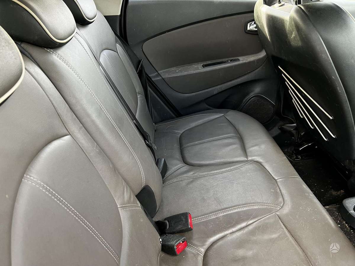 Renault Captur, 1.5 l., Внедорожник / Кроссовер