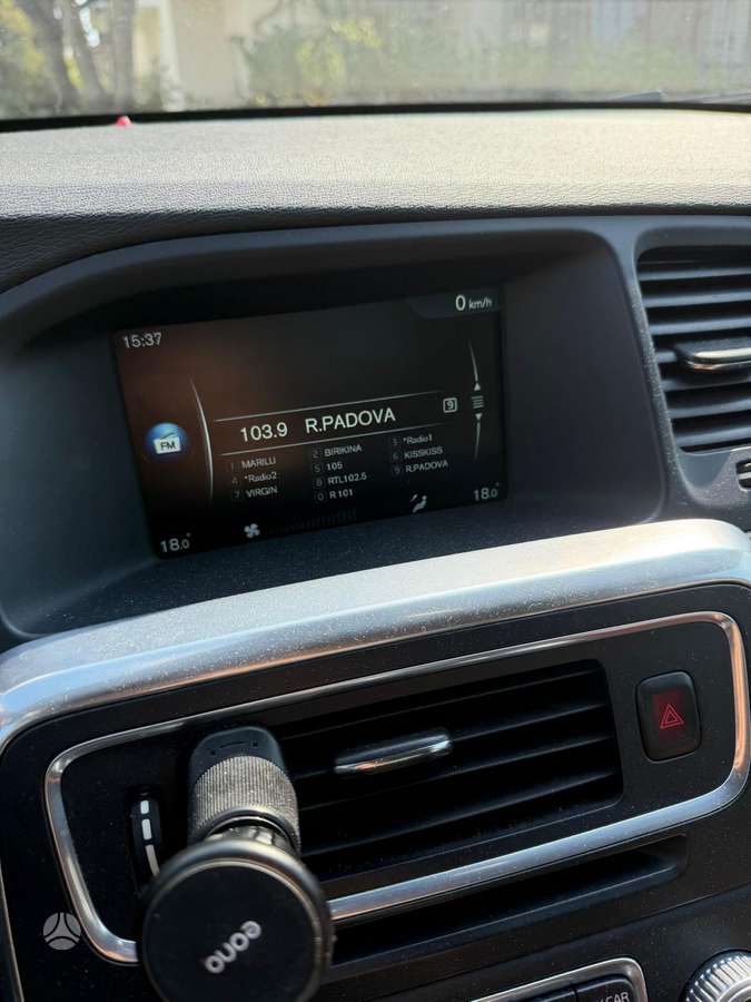 Volvo S60, 2.0 l., Седан