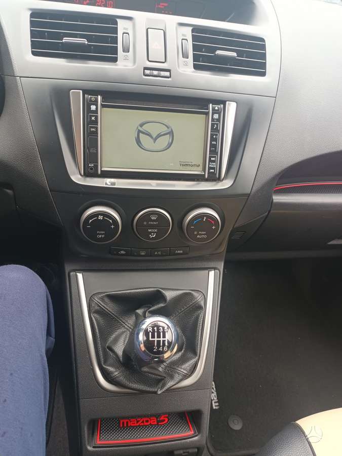 Mazda 5, 1.6 l., Универсал