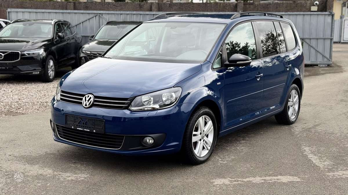 Volkswagen Touran - 3