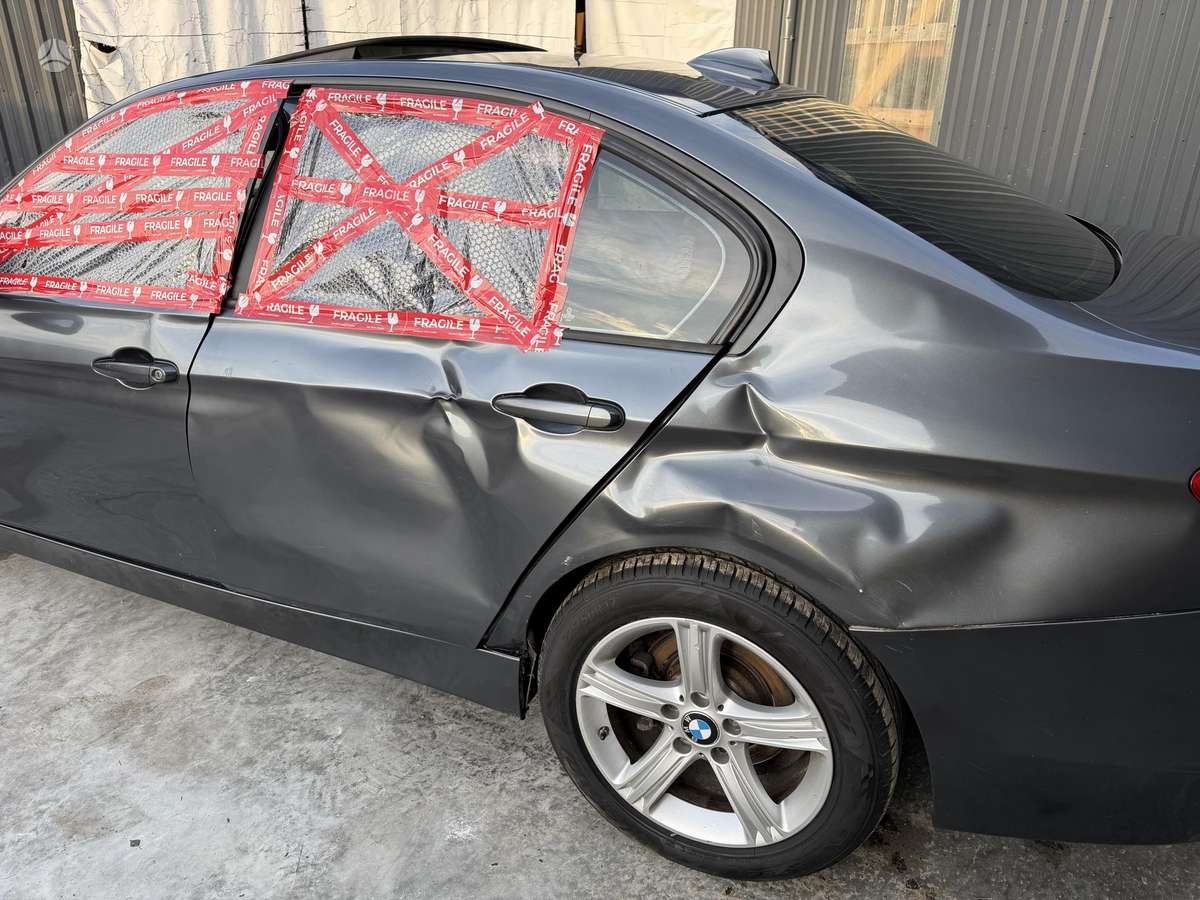 BMW 328, 2.0 l., Седан
