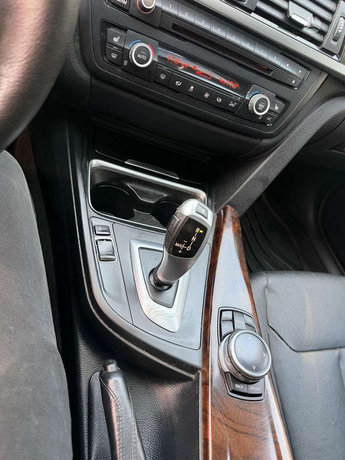 BMW 328, 2.0 l., Седан