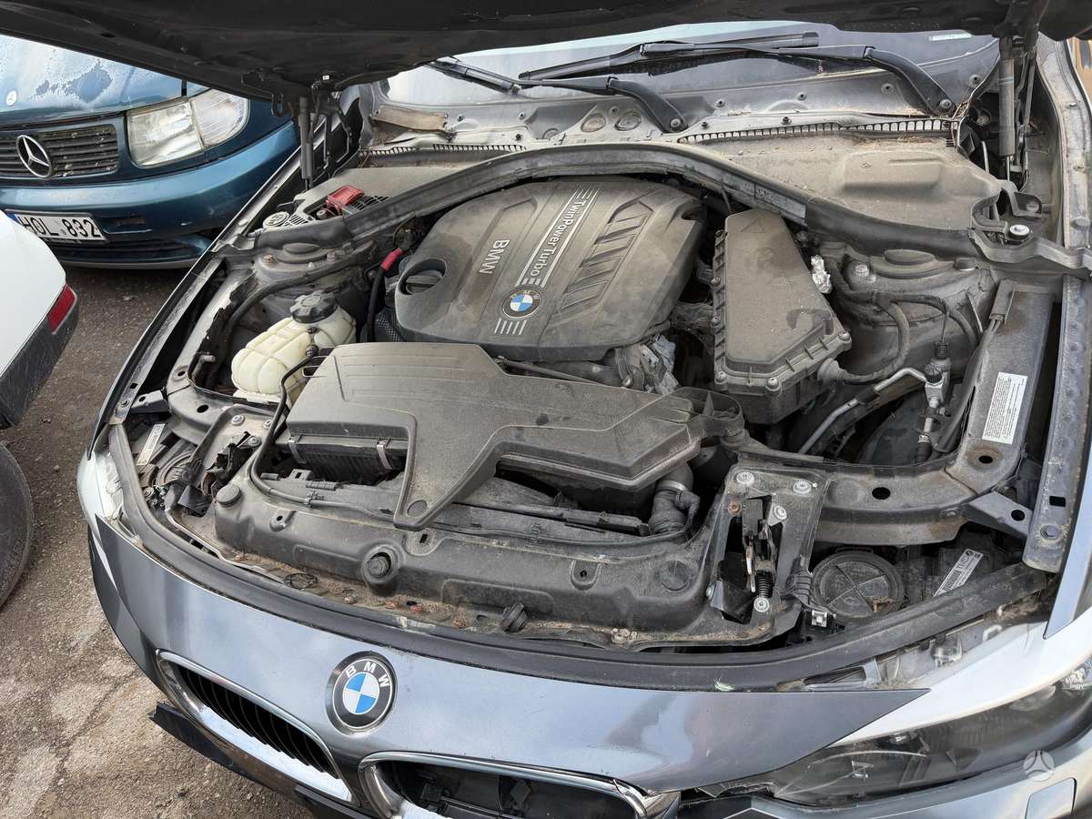 BMW 328, 2.0 l., Седан